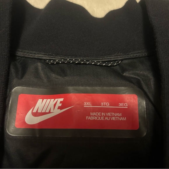 Nike black 800 aeroloft puffer size 3XL - Picture 3 of 8